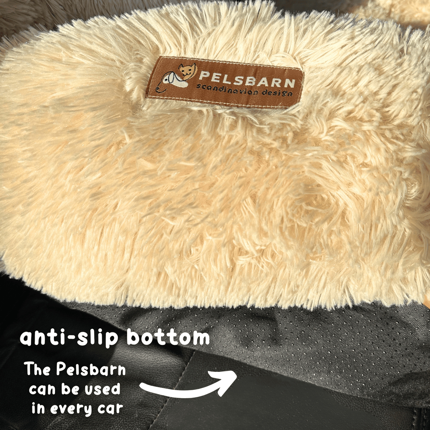 Cómoda cama protectora para coche Pelsbarn