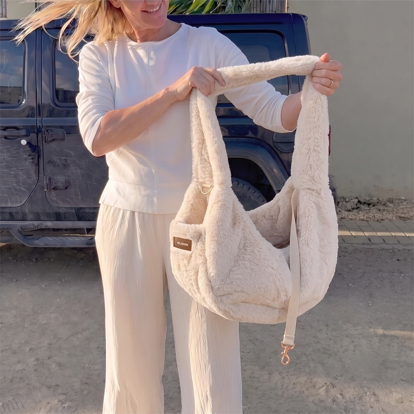 Luxurious Sling