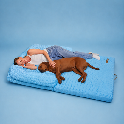 Cama refrescante para perros de tamaño humano