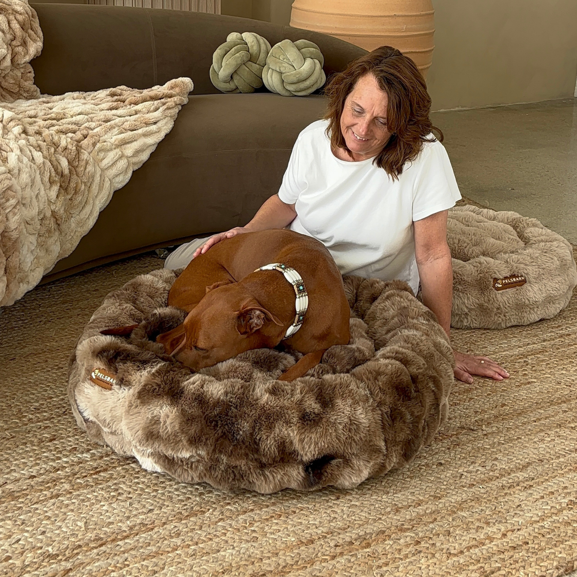 Luxurious Donut Bed 1+1