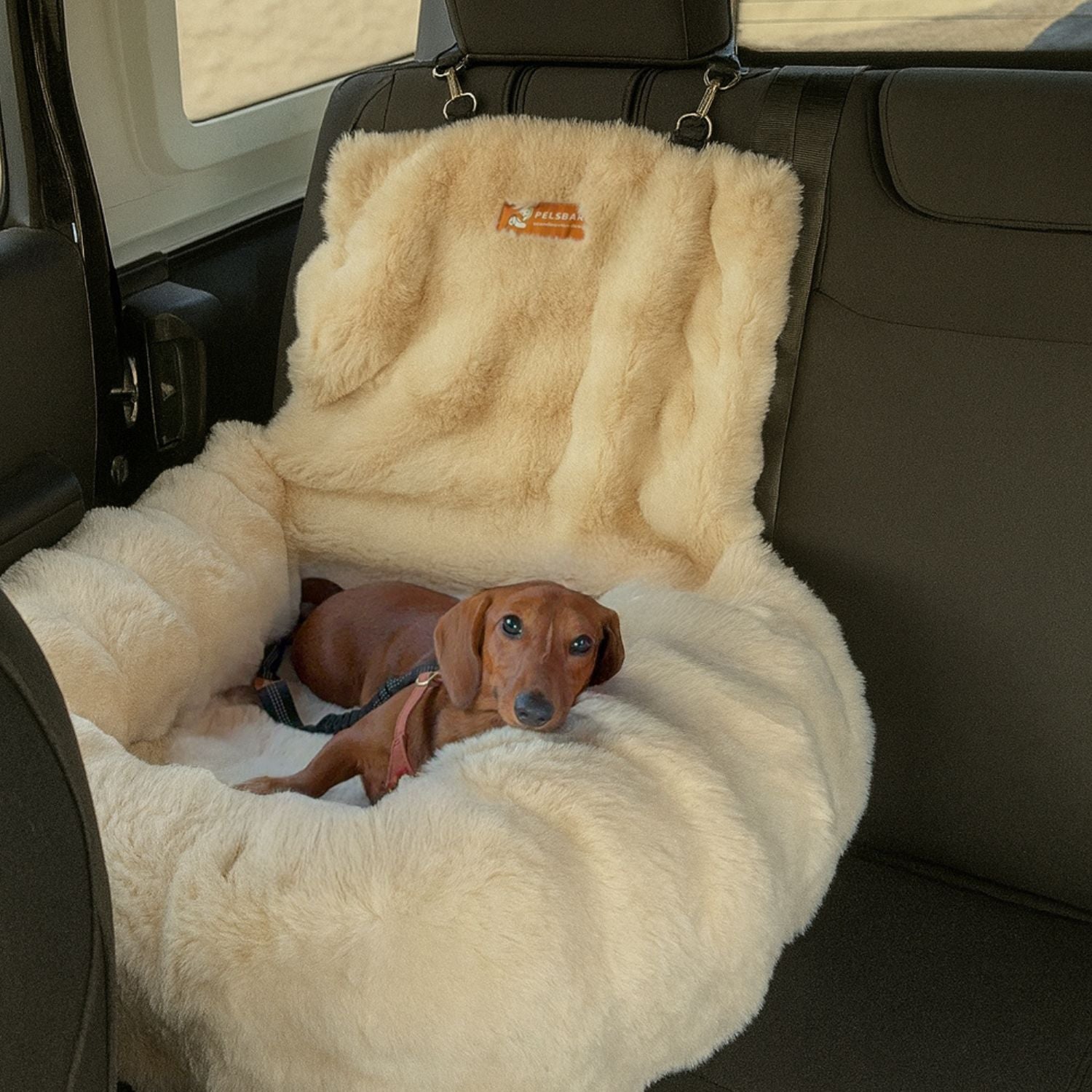 Luxurious Cozy Car Bed - Beige (size small)
