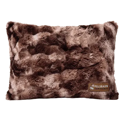 The movable Luxurious Pillow included with the bed